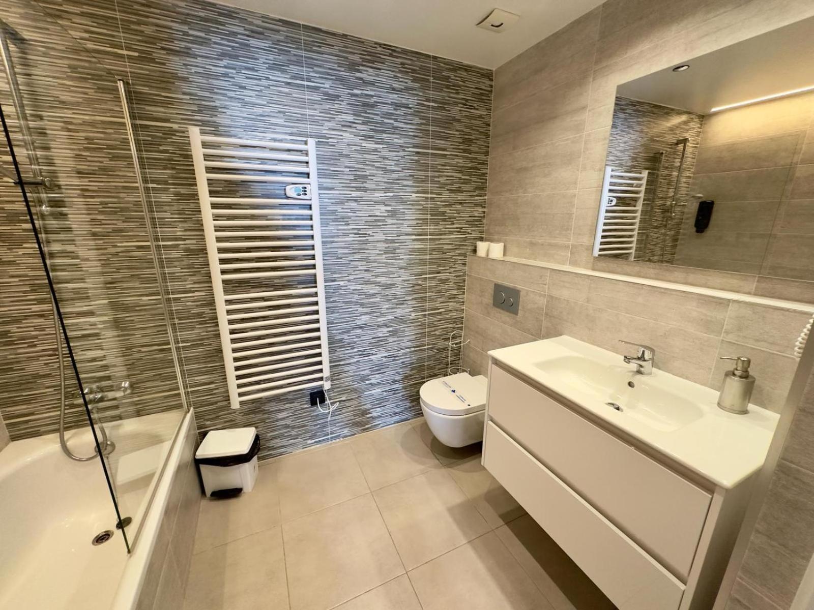 Frontera Blanca Superior Apartment Pas De La Casa Ngoại thất bức ảnh
